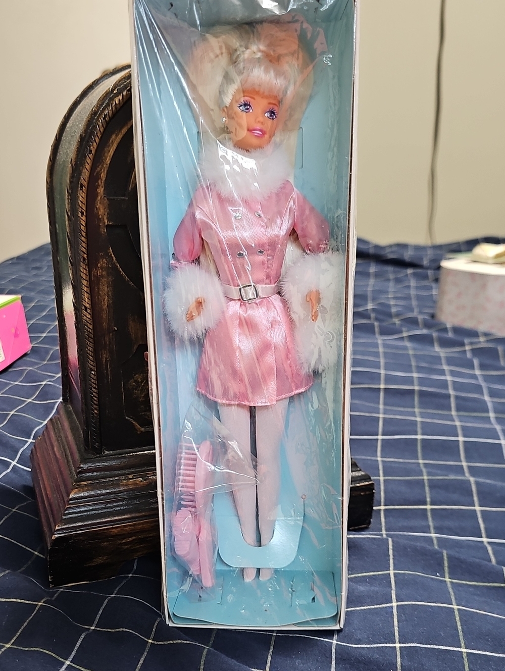Winter Dazzle Barbie Doll General Mills Special Edition 1997 Mattel 18456